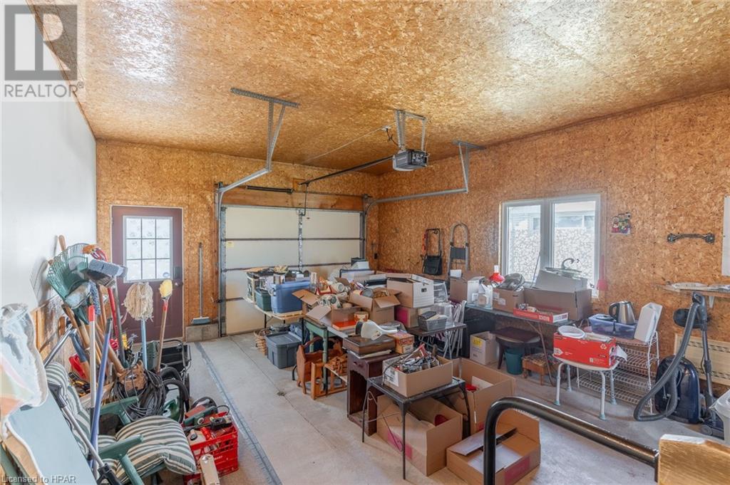 102 Huron Street E, Exeter, Ontario  N0M 1S1 - Photo 23 - 40565911