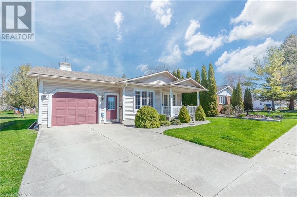 102 Huron Street E, Exeter, Ontario  N0M 1S1 - Photo 33 - 40565911