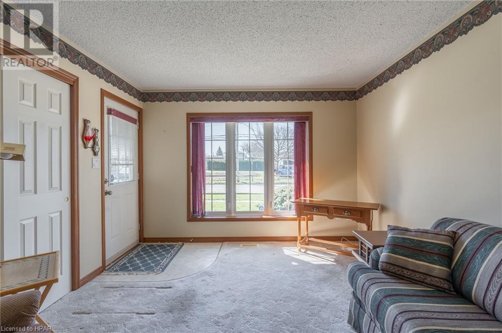 102 Huron Street E, Exeter, Ontario  N0M 1S1 - Photo 3 - 40565911