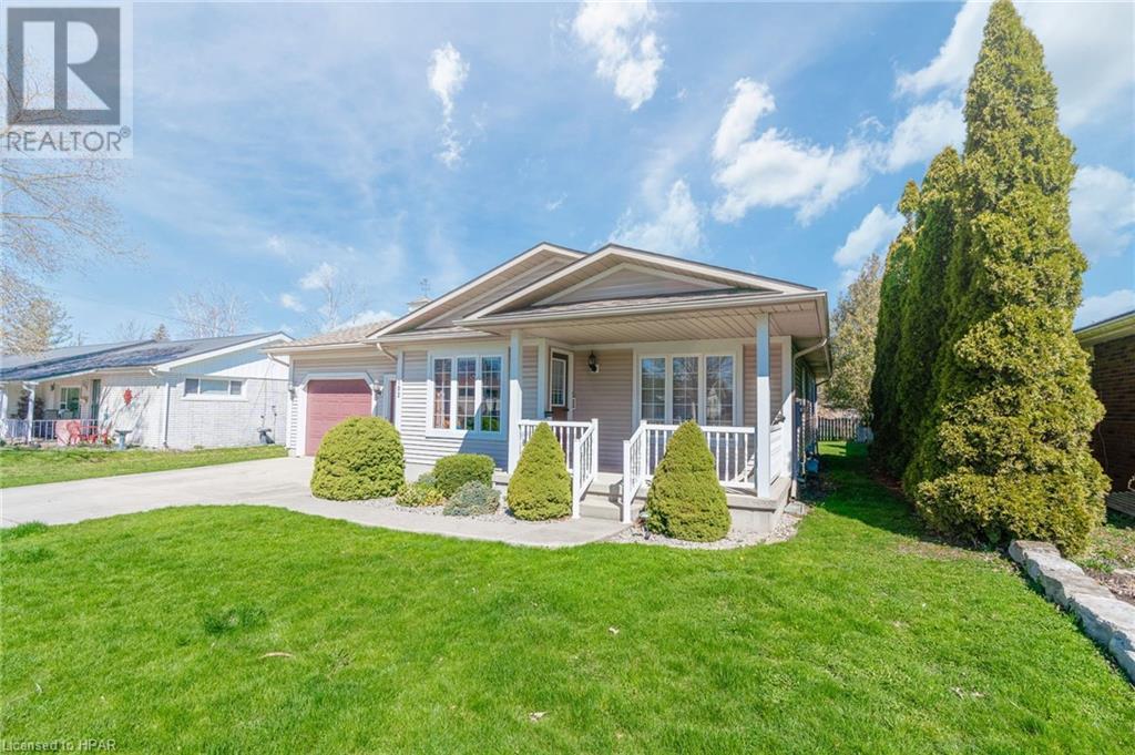 102 Huron Street E, Exeter, Ontario  N0M 1S1 - Photo 32 - 40565911