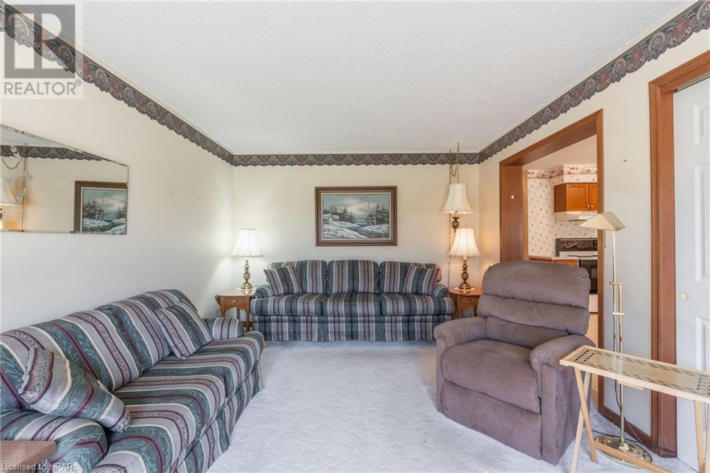 102 Huron Street E, Exeter, Ontario  N0M 1S1 - Photo 5 - 40565911