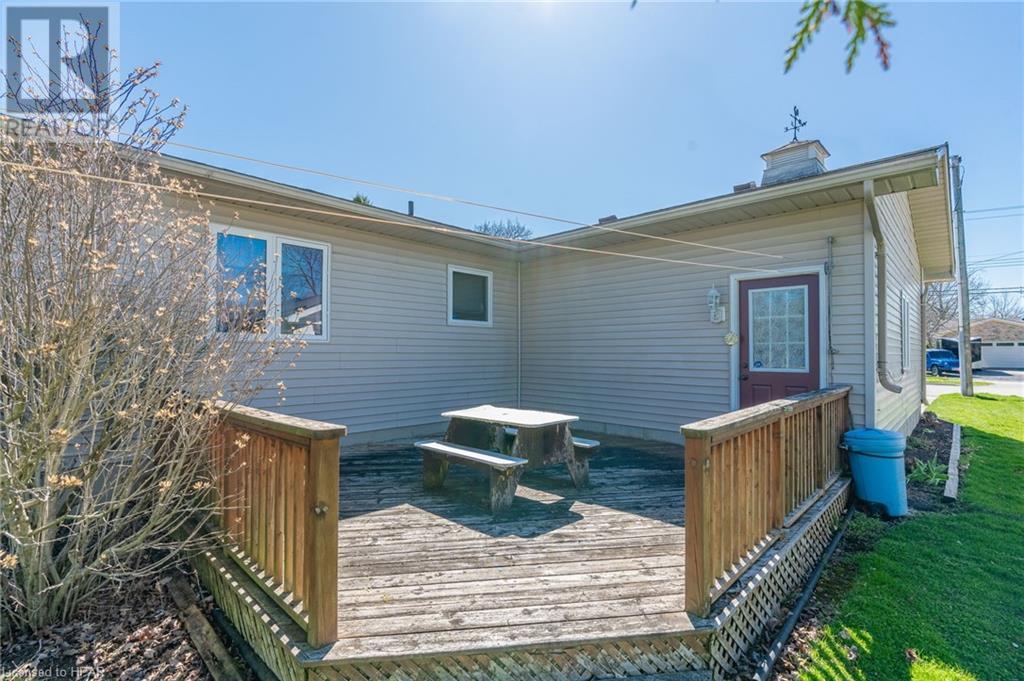 102 Huron Street E, Exeter, Ontario  N0M 1S1 - Photo 27 - 40565911