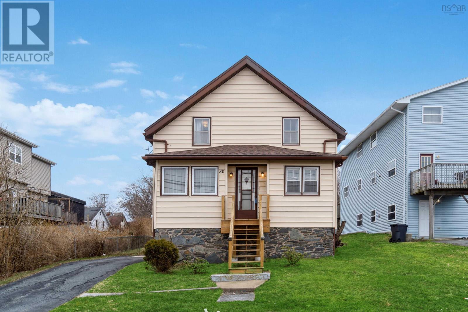 30 Vimy Avenue, Halifax, Nova Scotia  B3M 1G6 - Photo 2 - 202407281