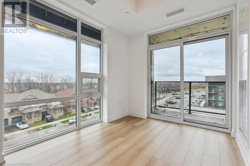 470 Dundas Street E Unit# 423, Waterdown, Ontario  L8B 1X6 - Photo 4 - 40571929