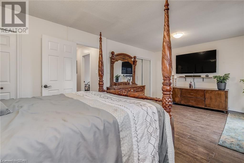 111 Marmel Court, Cambridge, Ontario  N3H 5J3 - Photo 17 - 40572241