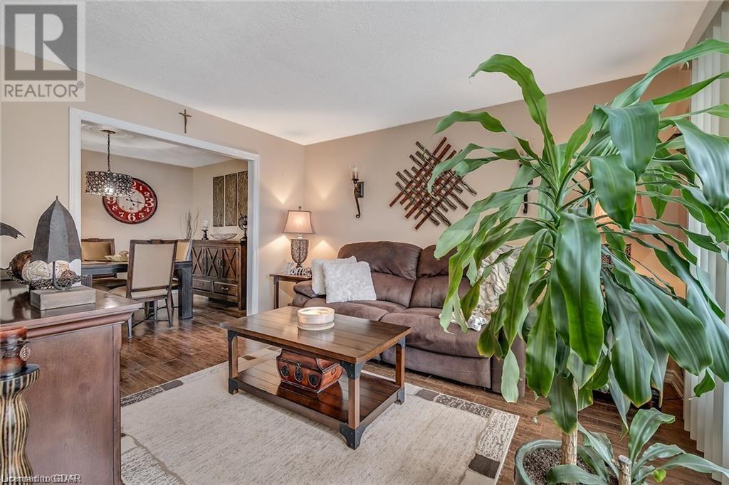 111 Marmel Court, Cambridge, Ontario  N3H 5J3 - Photo 6 - 40572241