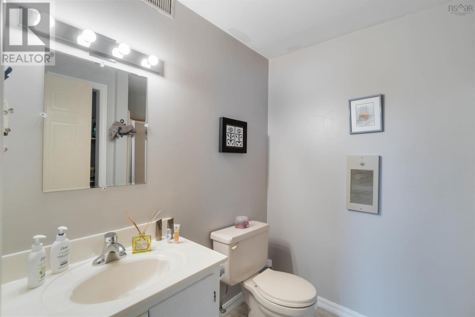 25 Greg Avenue, New Minas, Nova Scotia  B4N 4N7 - Photo 32 - 202407292