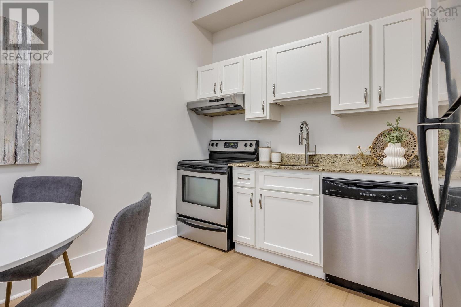 201 1152 Tower Road, Halifax, Nova Scotia  B3H 2Y8 - Photo 12 - 202407294