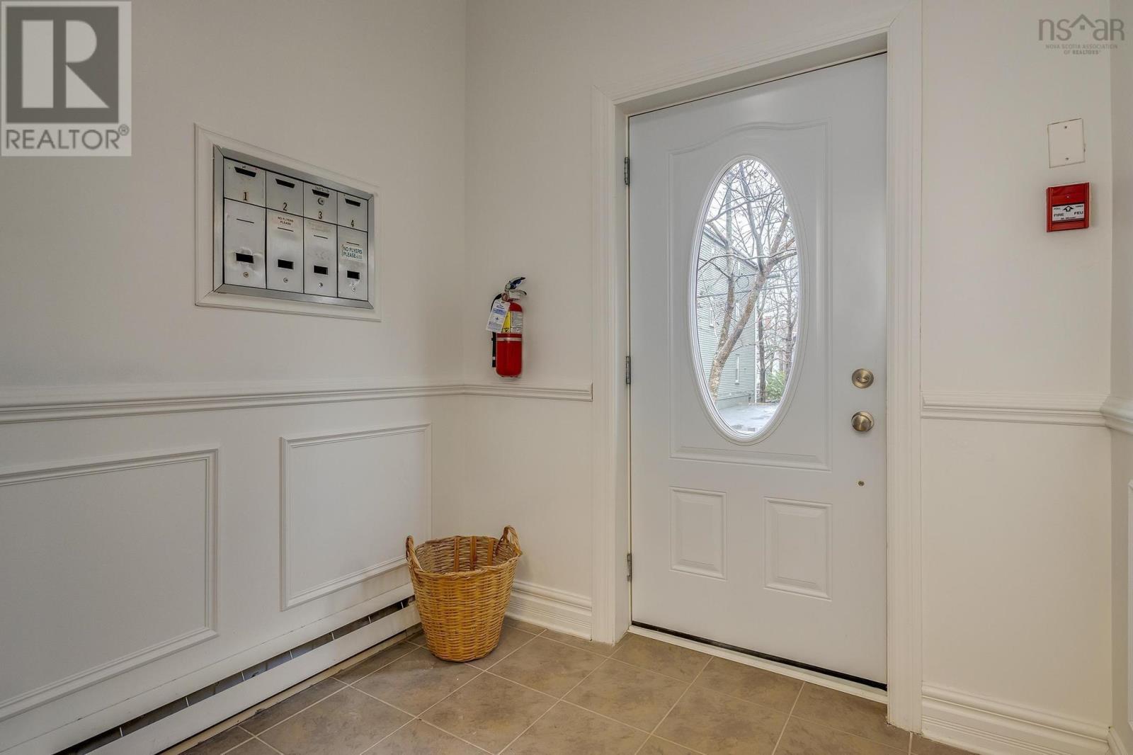 201 1152 Tower Road, Halifax, Nova Scotia  B3H 2Y8 - Photo 3 - 202407294