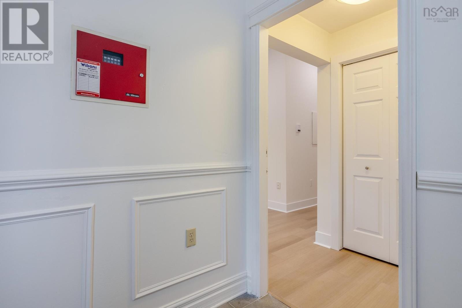 201 1152 Tower Road, Halifax, Nova Scotia  B3H 2Y8 - Photo 4 - 202407294