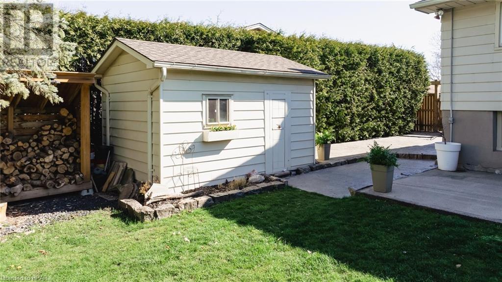 1361 Aldersbrook Road, London, Ontario  N6G 3J1 - Photo 48 - 40572399