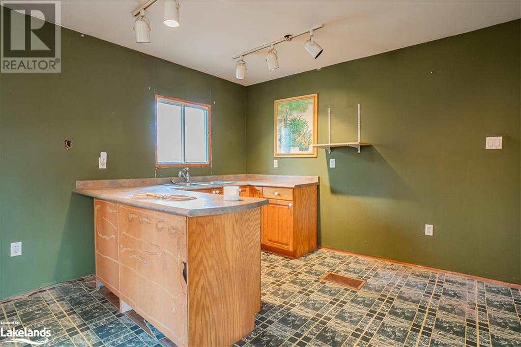 3044 Glamorgan Road, Gooderham, Ontario  K0M 1S0 - Photo 5 - 40569783