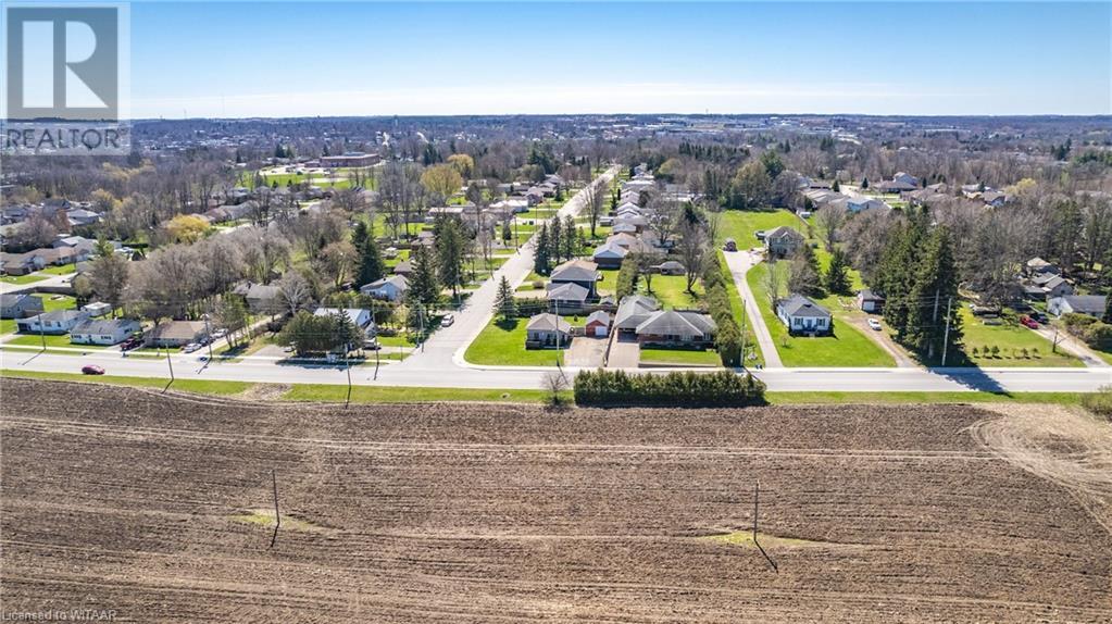 165 North Town Line W, Ingersoll, Ontario  N5C 2S7 - Photo 3 - 40569352