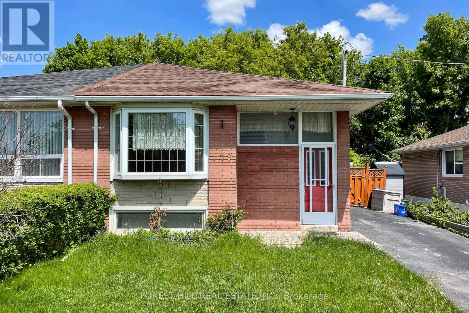 #main -179 Septonne Ave, Newmarket, Ontario  L3Y 2W5 - Photo 2 - N8238244