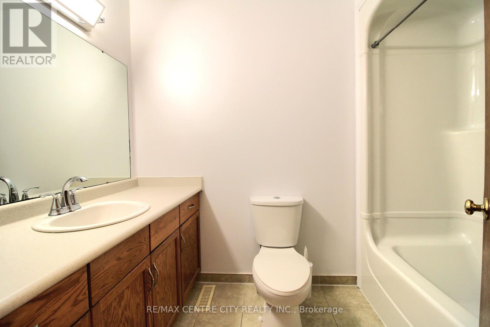 22 Fanjoy Dr W, St. Thomas, Ontario  N5R 6B4 - Photo 12 - X8238122