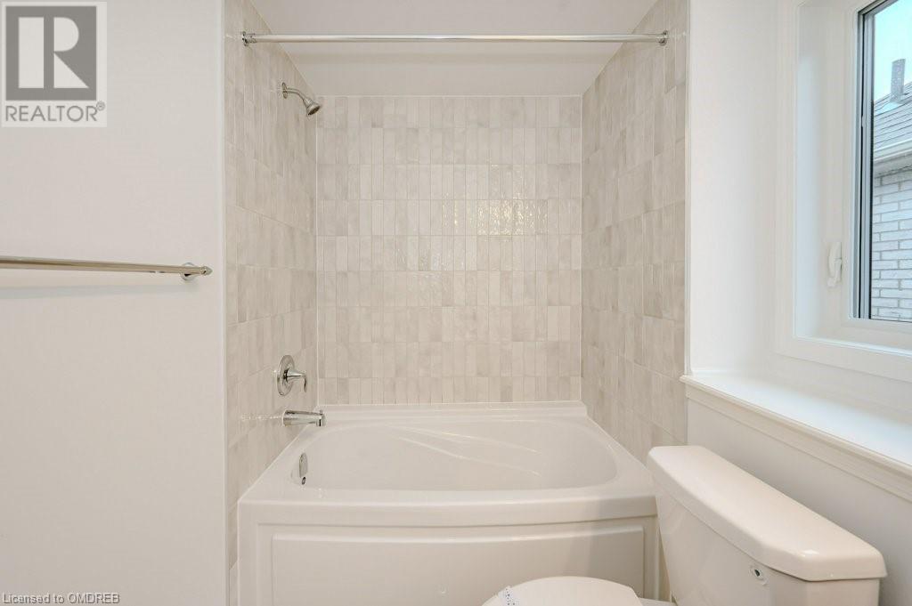 122 Marigold Gardens, Oakville, Ontario  L6H 7X7 - Photo 47 - 40570910