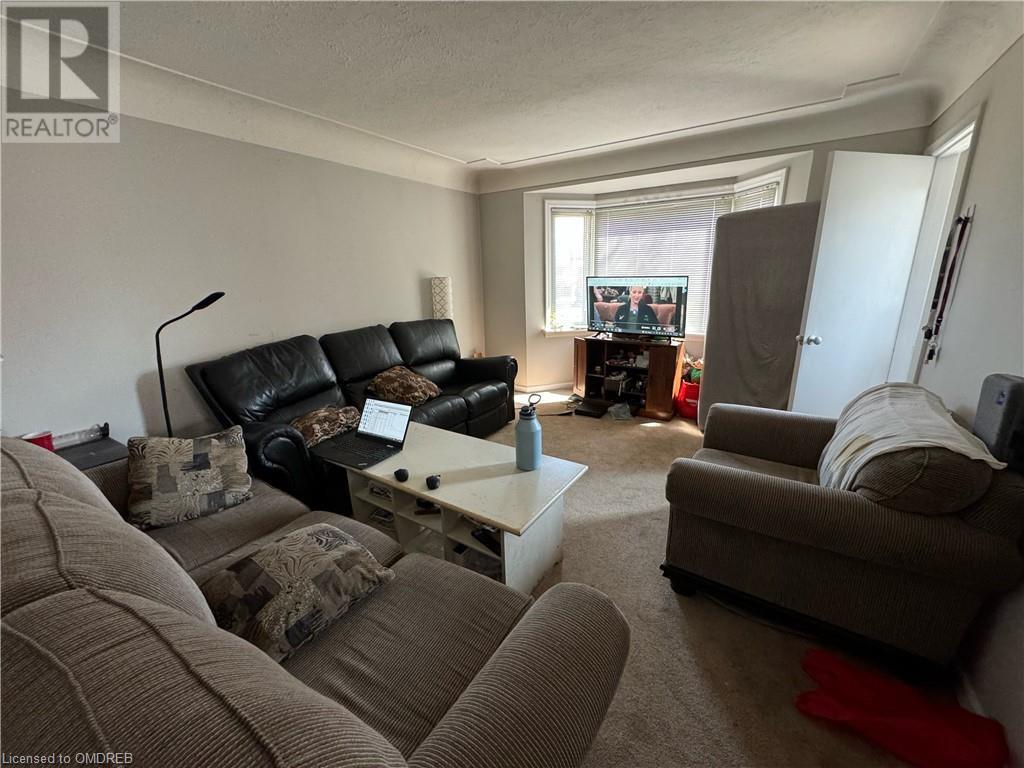 152 East 31st Street Unit# Upper, Hamilton, Ontario  L8V 3P5 - Photo 2 - 40570376