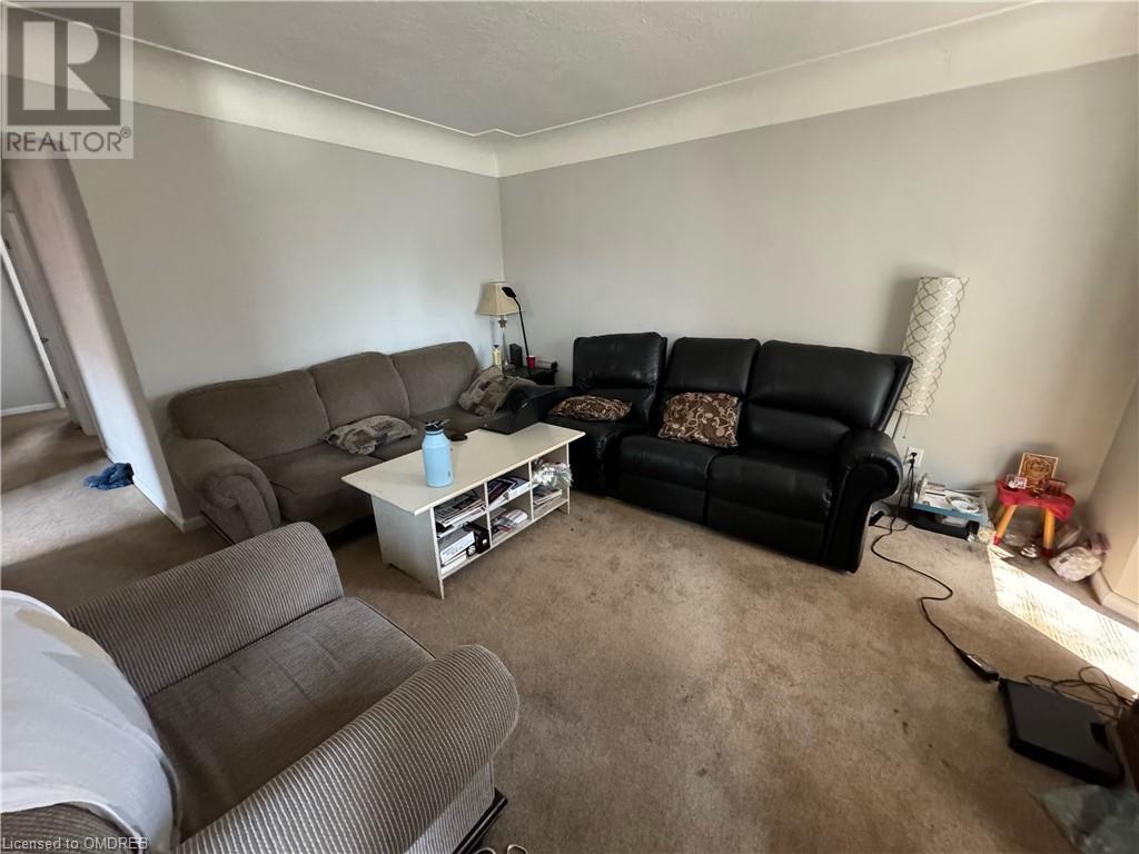 152 East 31st Street Unit# Upper, Hamilton, Ontario  L8V 3P5 - Photo 3 - 40570376