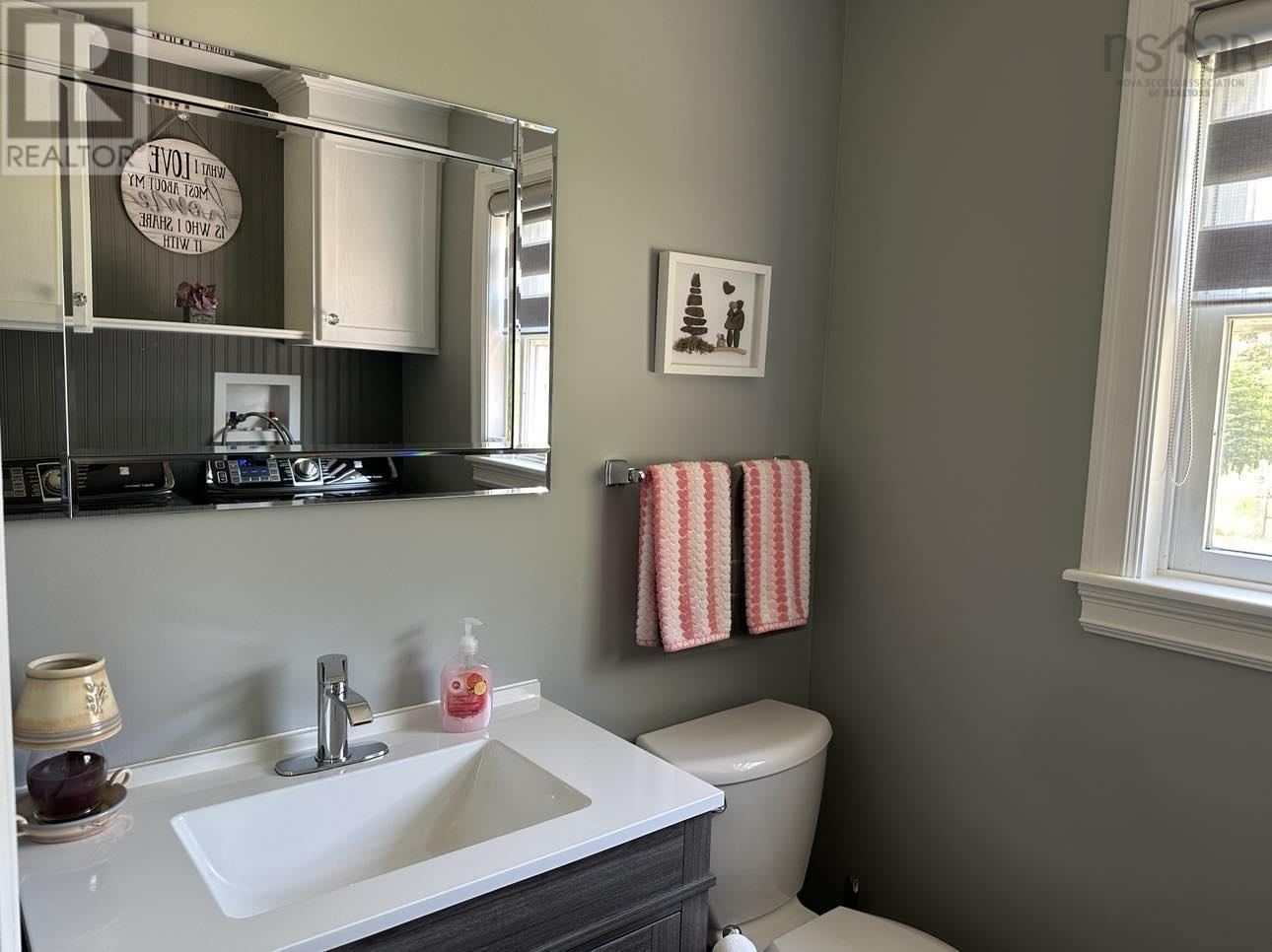 1185 Farmington Road, Barss Corner, Nova Scotia  B0R 1A0 - Photo 12 - 202407320