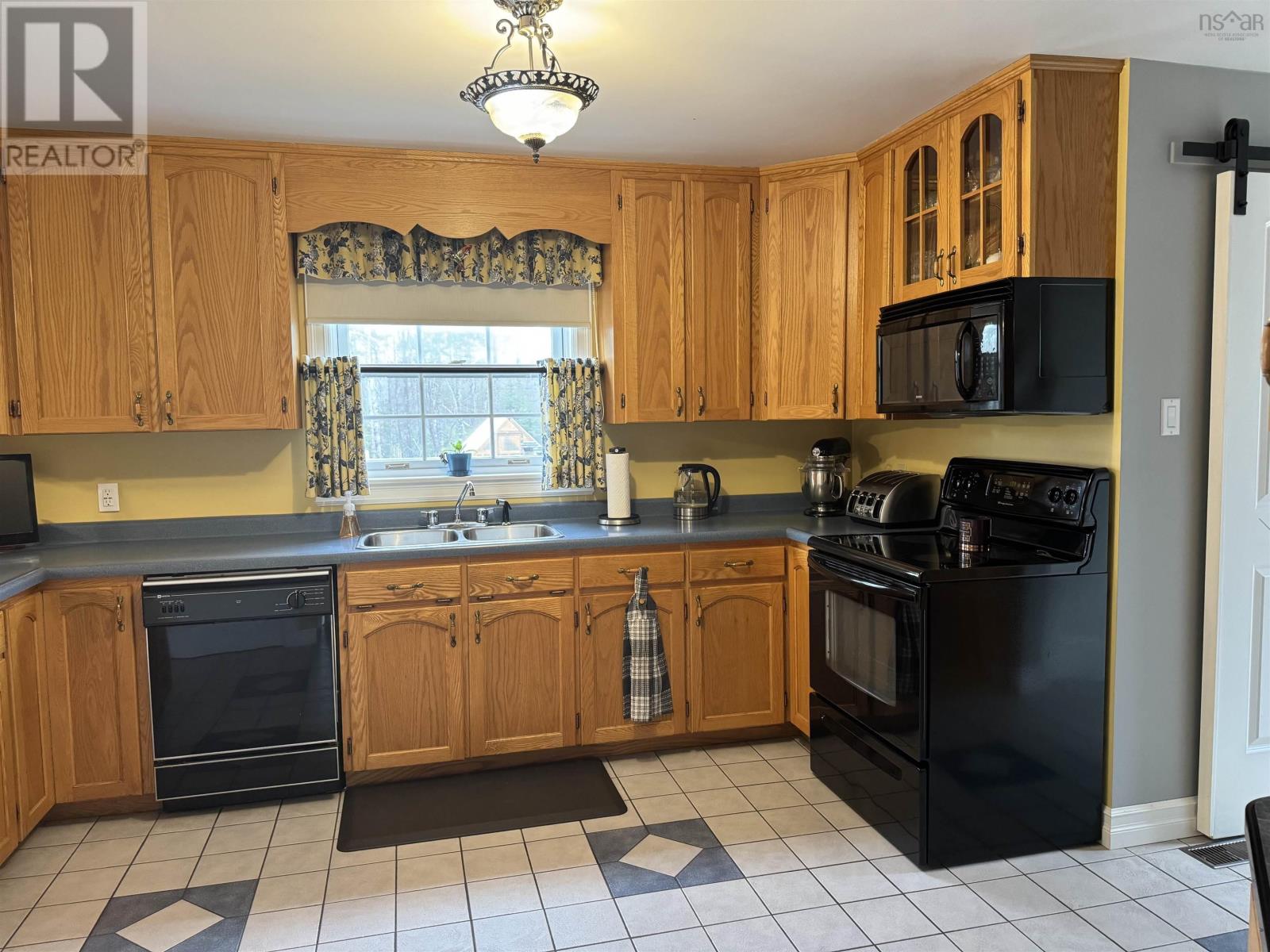 1185 Farmington Road, Barss Corner, Nova Scotia  B0R 1A0 - Photo 9 - 202407320