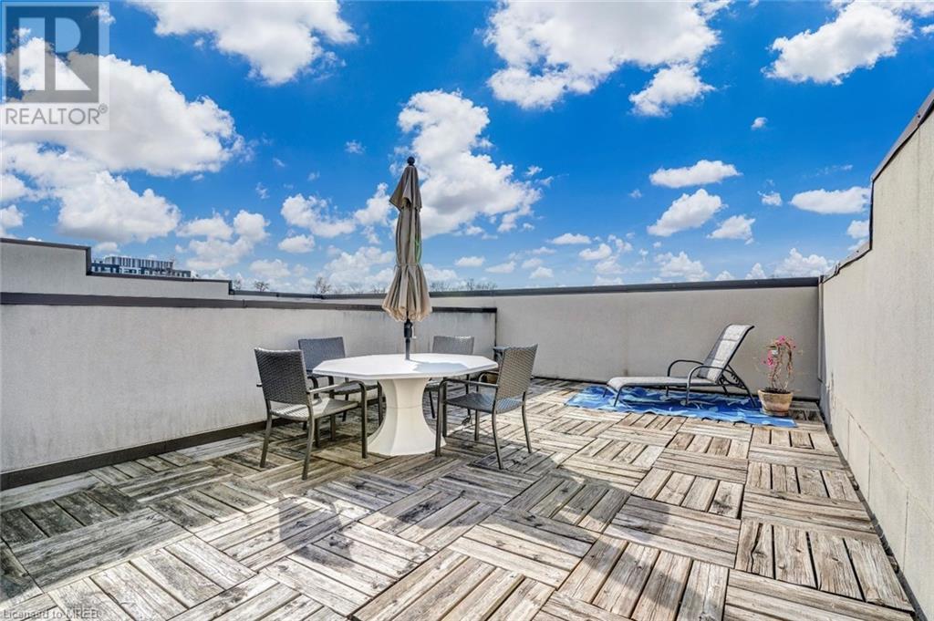 96 Nelson Street Unit# 7, Oakville, Ontario  L6L 3H8 - Photo 5 - 40568911