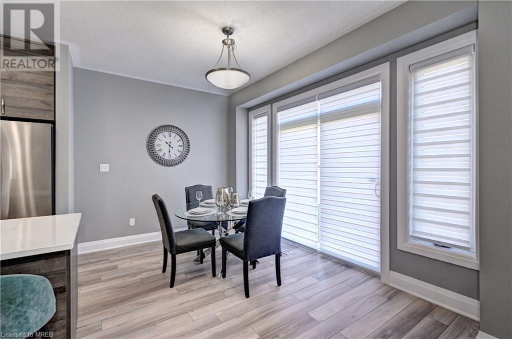 302 Raspberry Place Place, Waterloo, Ontario  N2V 0H3 - Photo 12 - 40568713