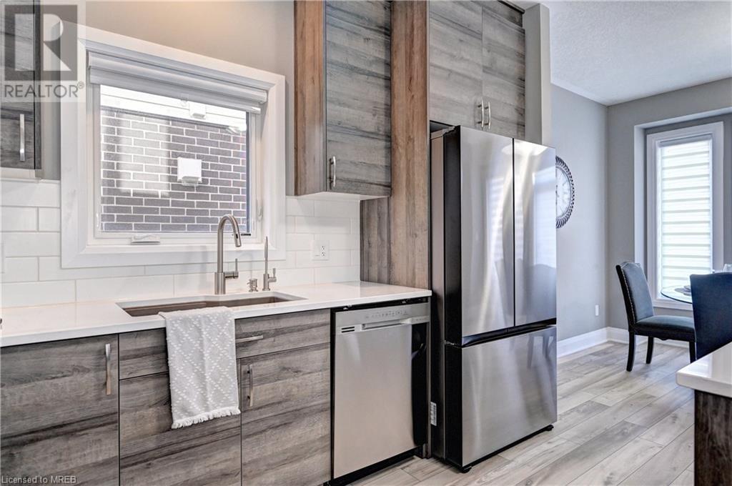 302 Raspberry Place Place, Waterloo, Ontario  N2V 0H3 - Photo 15 - 40568713