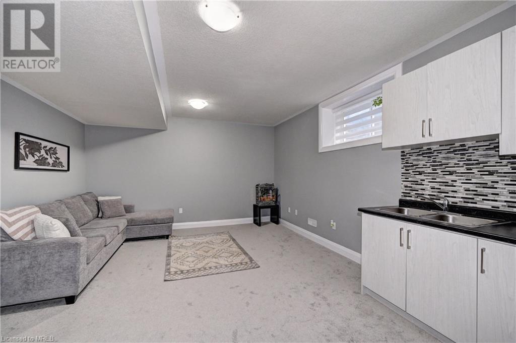 302 Raspberry Place Place, Waterloo, Ontario  N2V 0H3 - Photo 42 - 40568713