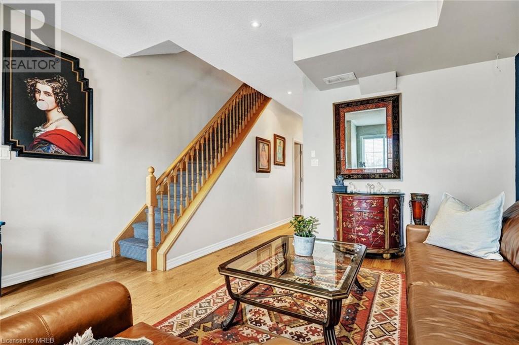 96 Nelson Street Unit# 7, Oakville, Ontario  L6L 3H8 - Photo 13 - 40568911