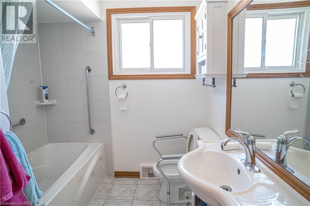 1 Appelby Drive, St. Catharines, Ontario  L2M 3E5 - Photo 15 - 40571537