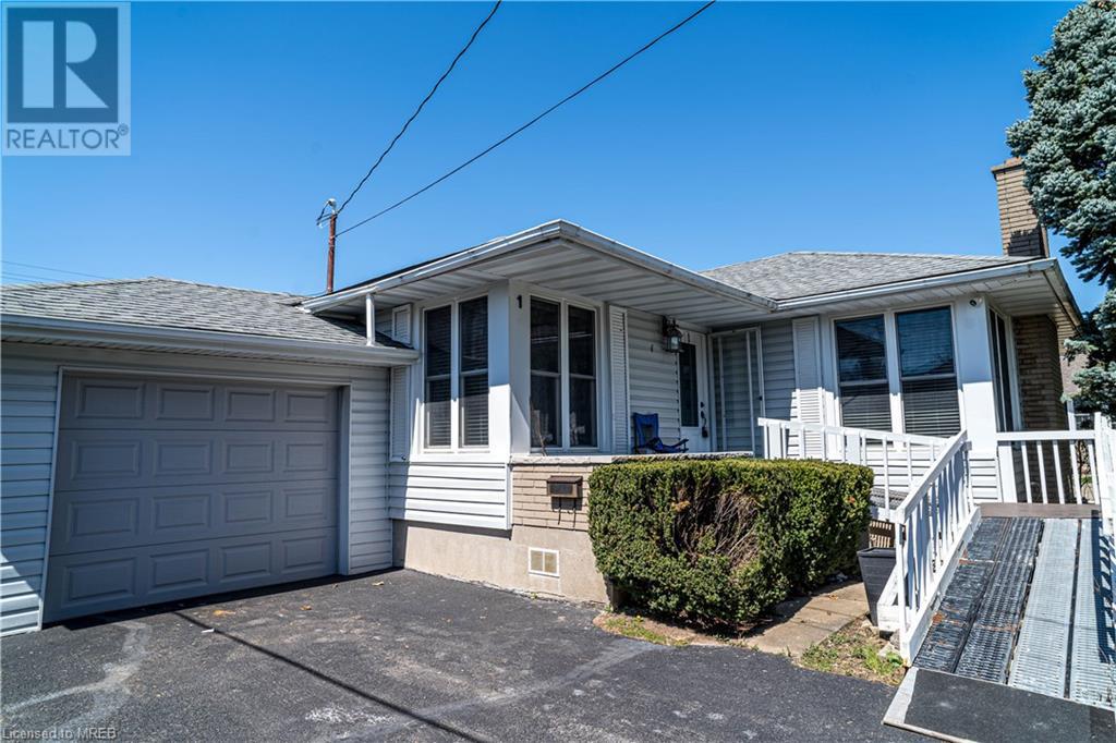 1 Appelby Drive, St. Catharines, Ontario  L2M 3E5 - Photo 2 - 40571537