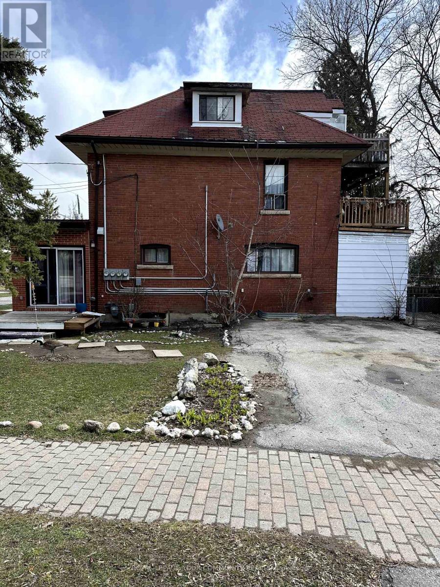 34 Roseview Ave, Richmond Hill, Ontario  L4C 1C7 - Photo 7 - N8238764