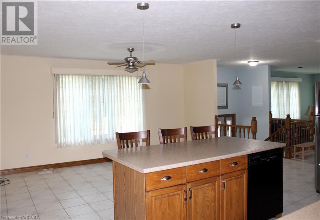 86 Glendale Drive, Tillsonburg, Ontario  N4G 4N2 - Photo 11 - 40570830