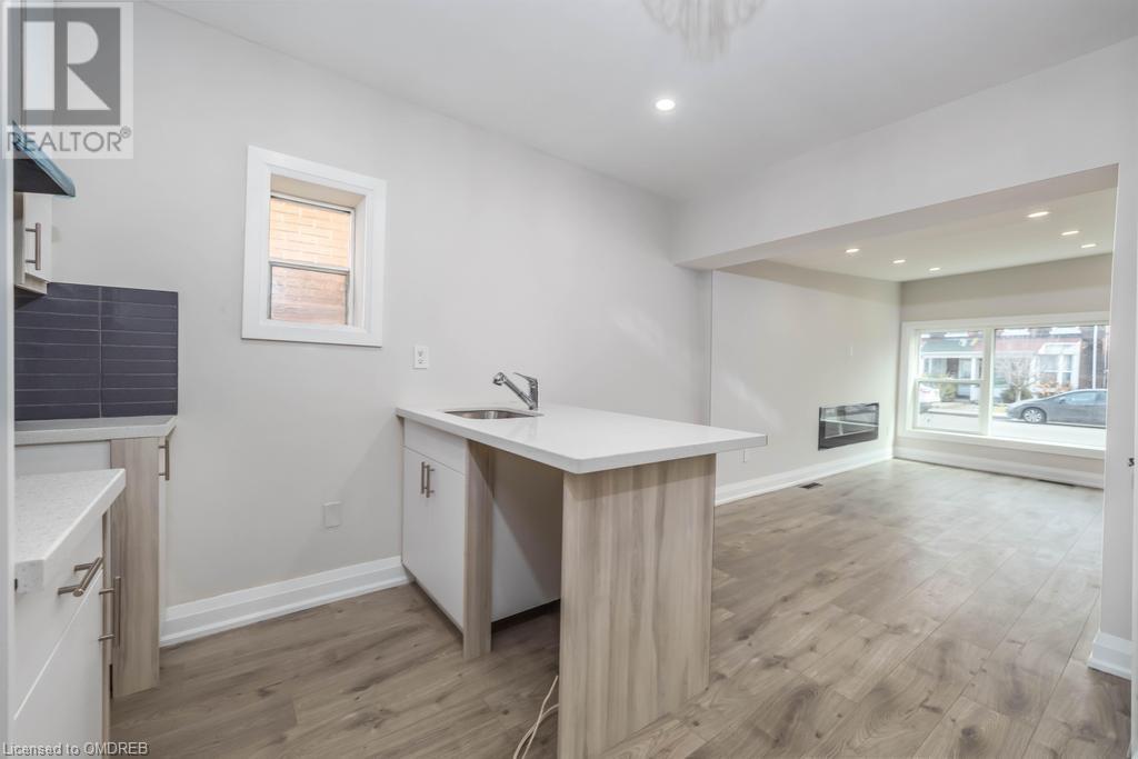 131 N West Avenue N, Hamilton, Ontario  L8L 5C4 - Photo 14 - 40572674