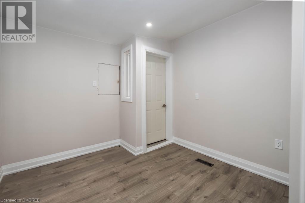 131 N West Avenue N, Hamilton, Ontario  L8L 5C4 - Photo 17 - 40572674