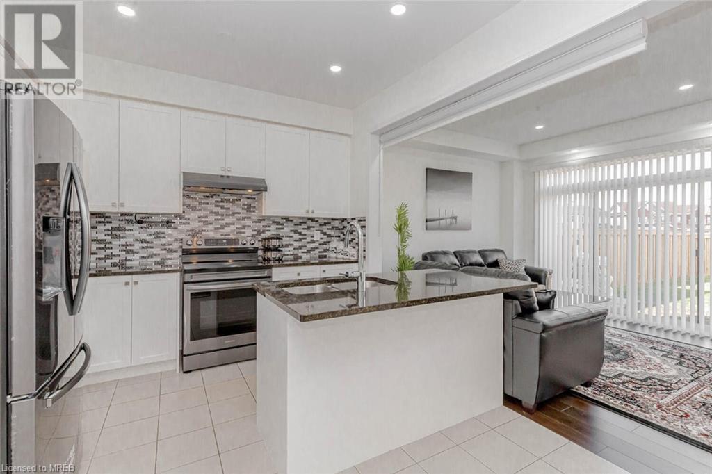 328 Bedrock Drive, Hamilton, Ontario  L8J 0M3 - Photo 6 - 40572666