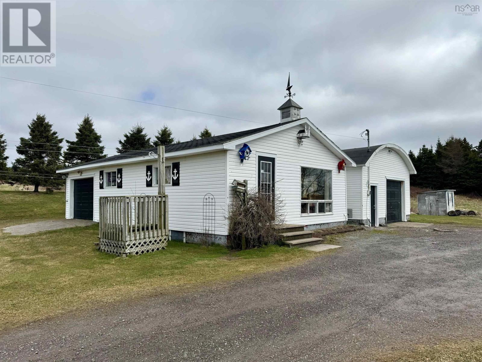 2617 Highway 206, Arichat, Nova Scotia  B0E 1A0 - Photo 3 - 202407343