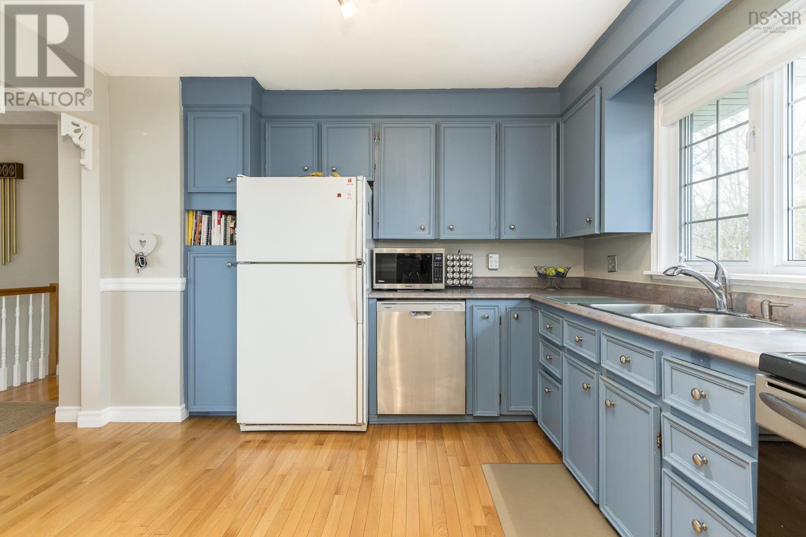 127 Avondale Road, Cole Harbour, Nova Scotia  B2V 1H3 - Photo 13 - 202407349