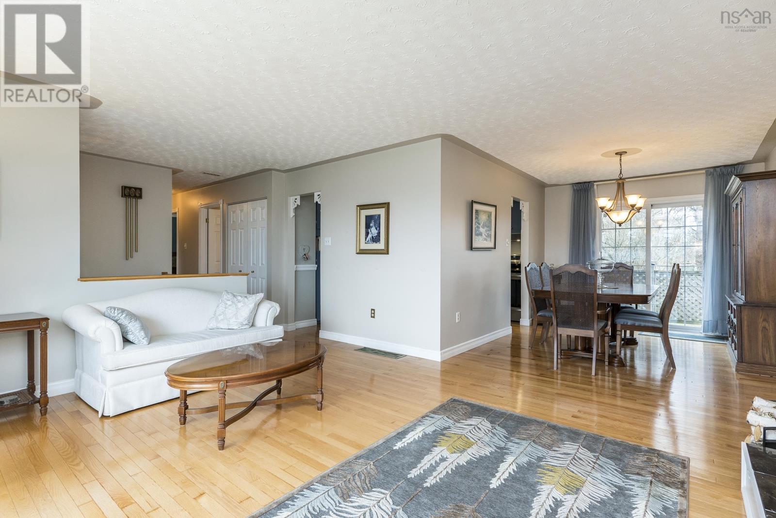 127 Avondale Road, Cole Harbour, Nova Scotia  B2V 1H3 - Photo 6 - 202407349