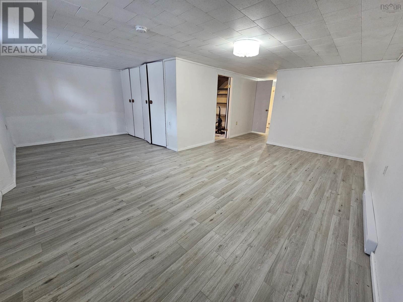 4 Queen Street, North Sydney, Nova Scotia  B2A 1A1 - Photo 13 - 202407351