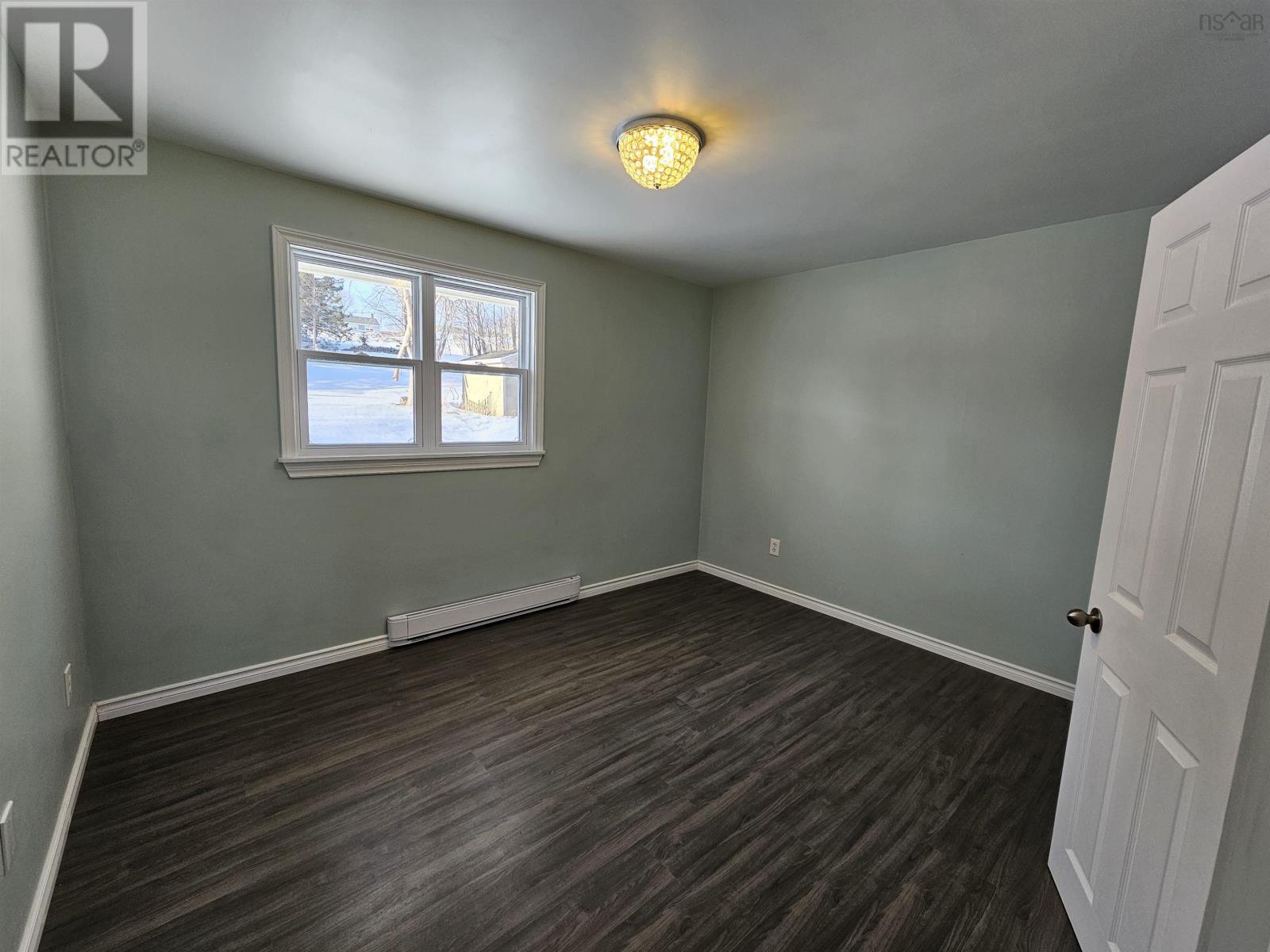 4 Queen Street, North Sydney, Nova Scotia  B2A 1A1 - Photo 15 - 202407351