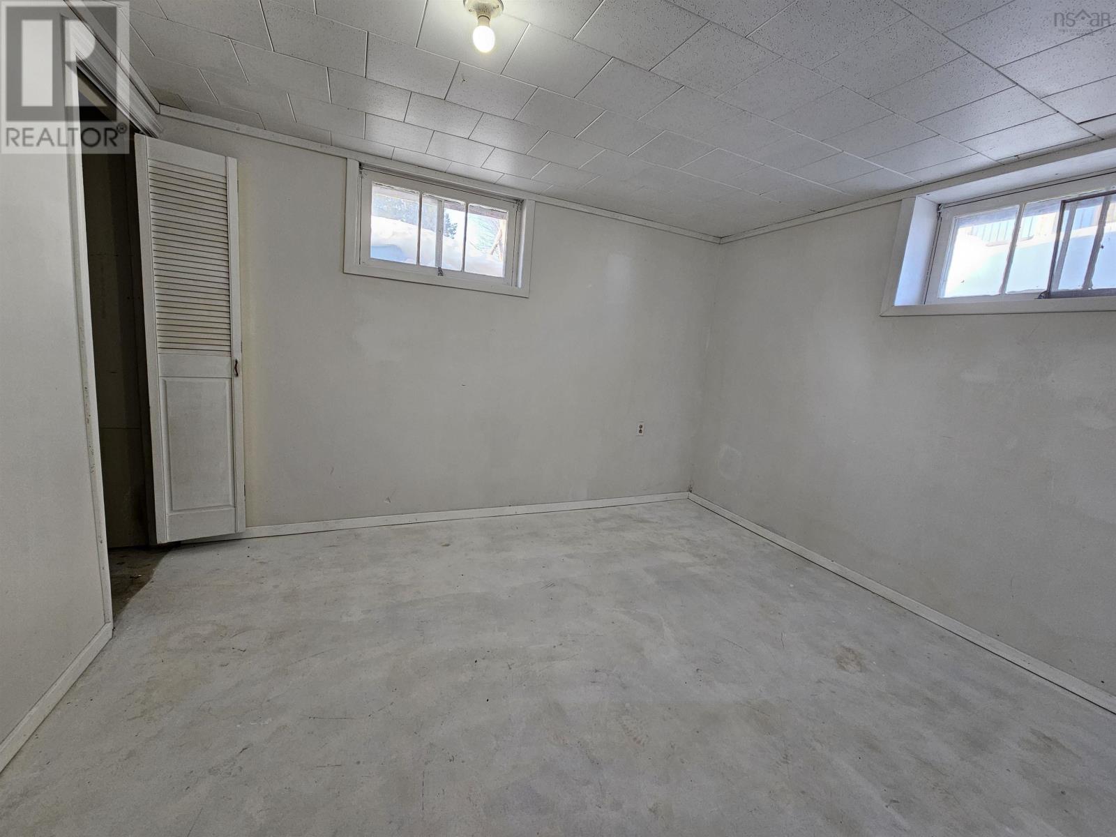 4 Queen Street, North Sydney, Nova Scotia  B2A 1A1 - Photo 21 - 202407351