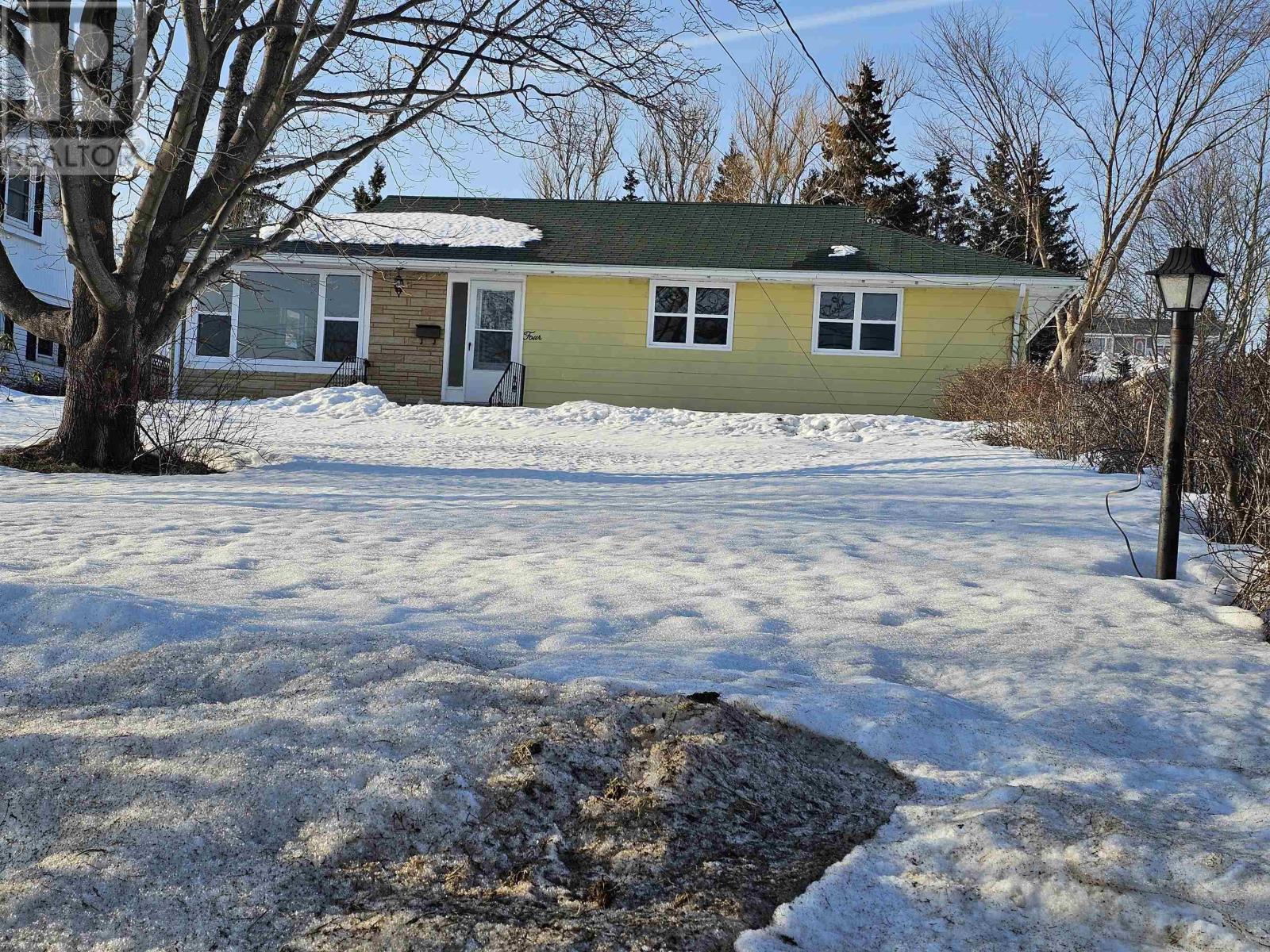 4 Queen Street, North Sydney, Nova Scotia  B2A 1A1 - Photo 33 - 202407351