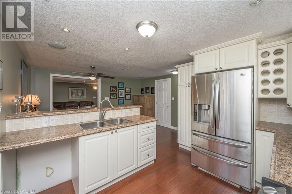 56 Bertram Drive, Dundas, Ontario  L9H 4T3 - Photo 31 - 40563537