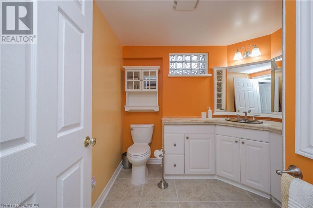 56 Bertram Drive, Dundas, Ontario  L9H 4T3 - Photo 37 - 40563537