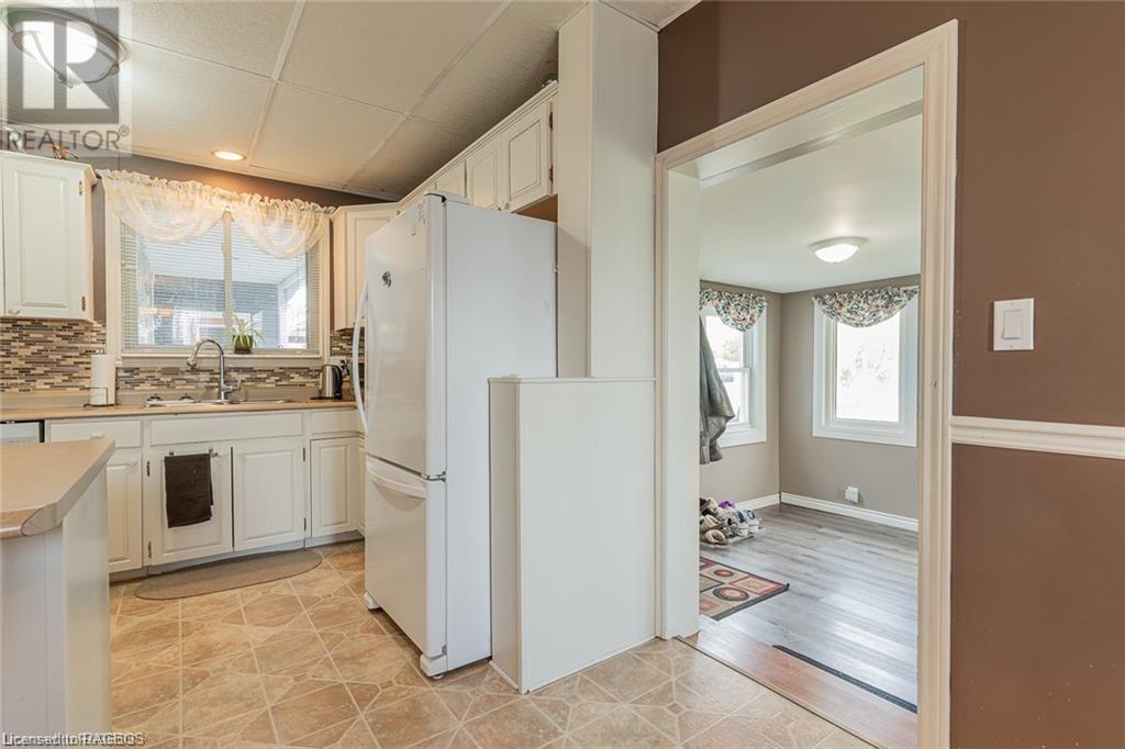 144 Mcnab Street, Chatsworth, Ontario  N0H 1G0 - Photo 11 - 40572712