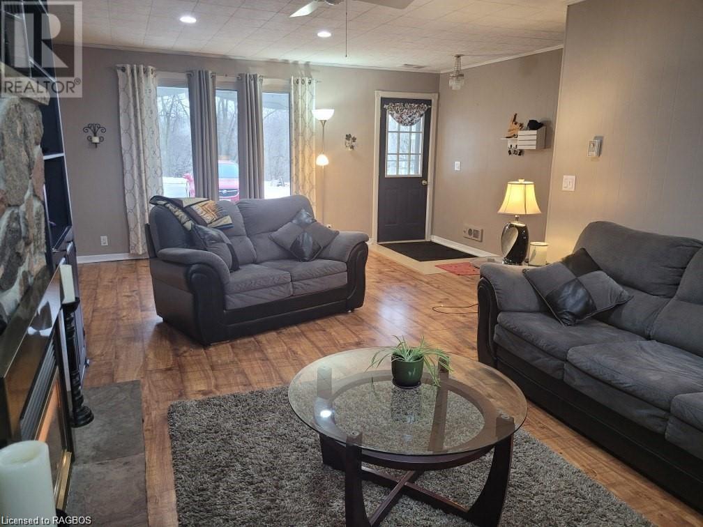 144 Mcnab Street, Chatsworth, Ontario  N0H 1G0 - Photo 21 - 40572712