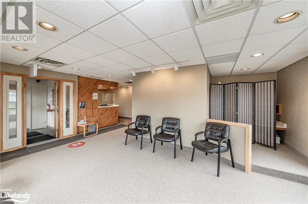 15 Centre Street S, Huntsville, Ontario  P1H 1W4 - Photo 6 - 40550418