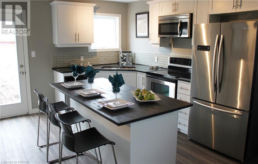 687 Canterbury Street Unit# 5, Woodstock, Ontario  N4S 4L3 - Photo 2 - 40572770