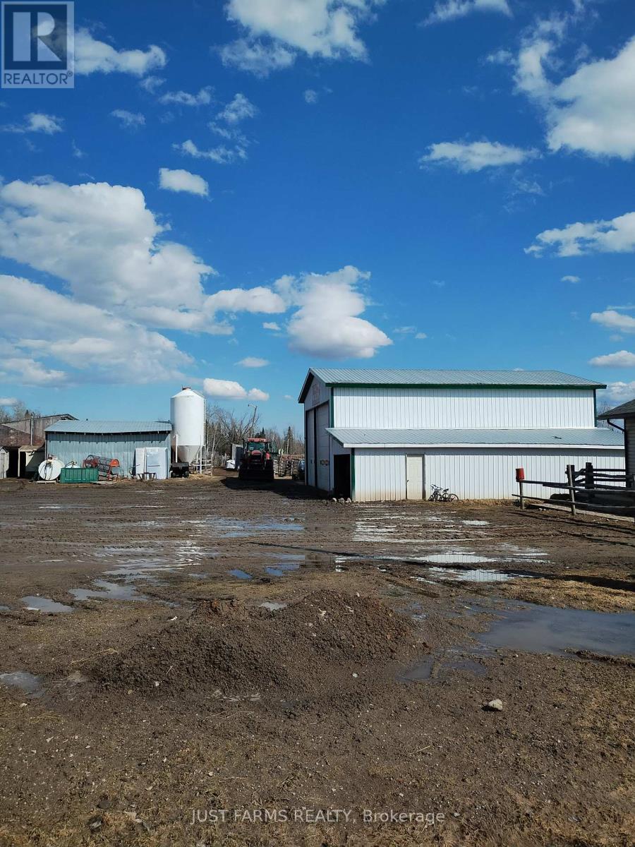 877 Fisher Road W, Emo, Ontario P0W 1E0 (26759027) FarmOntario Real Estate